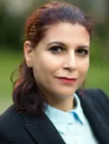  Nahed Samour