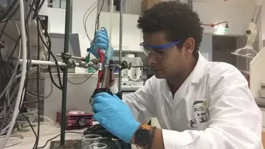 Materials for Energy: Experiment