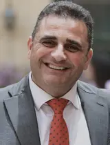  Ahmad Amro